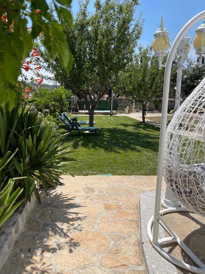 Villa Entre Encinas Moralina Bagian luar foto