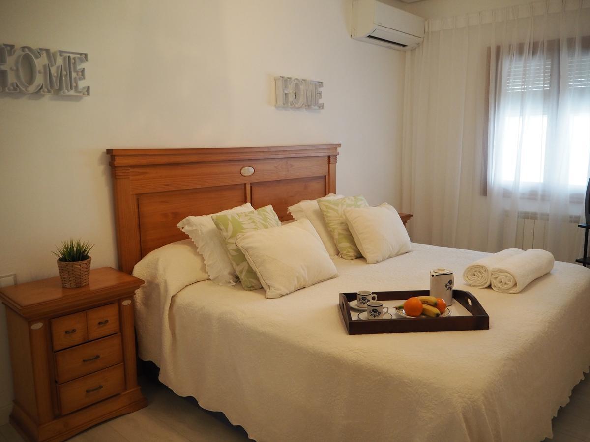 Villa Entre Encinas Moralina Bagian luar foto